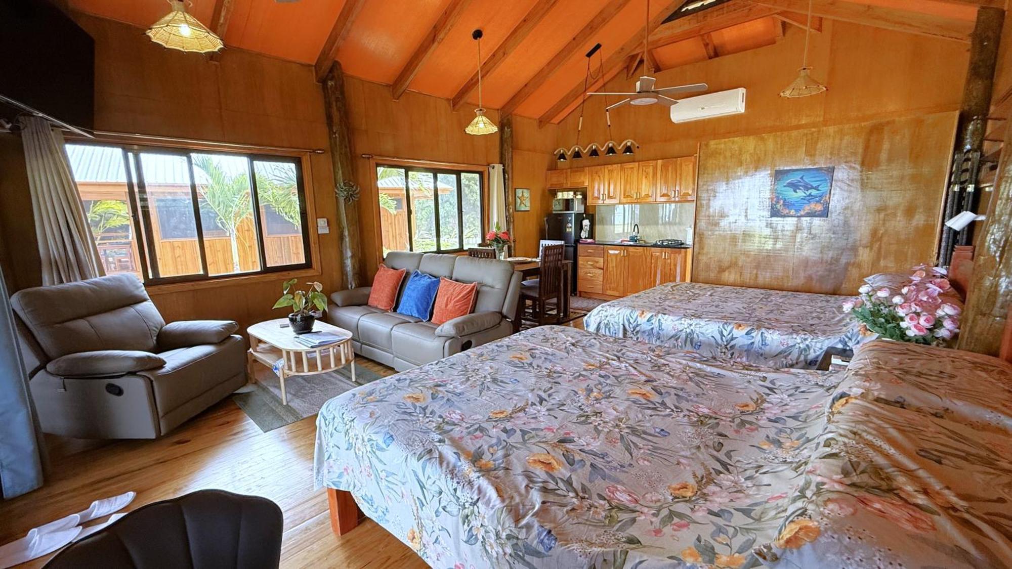 Sigasiga Sands Boutique Bungalows Савусаву Стая снимка